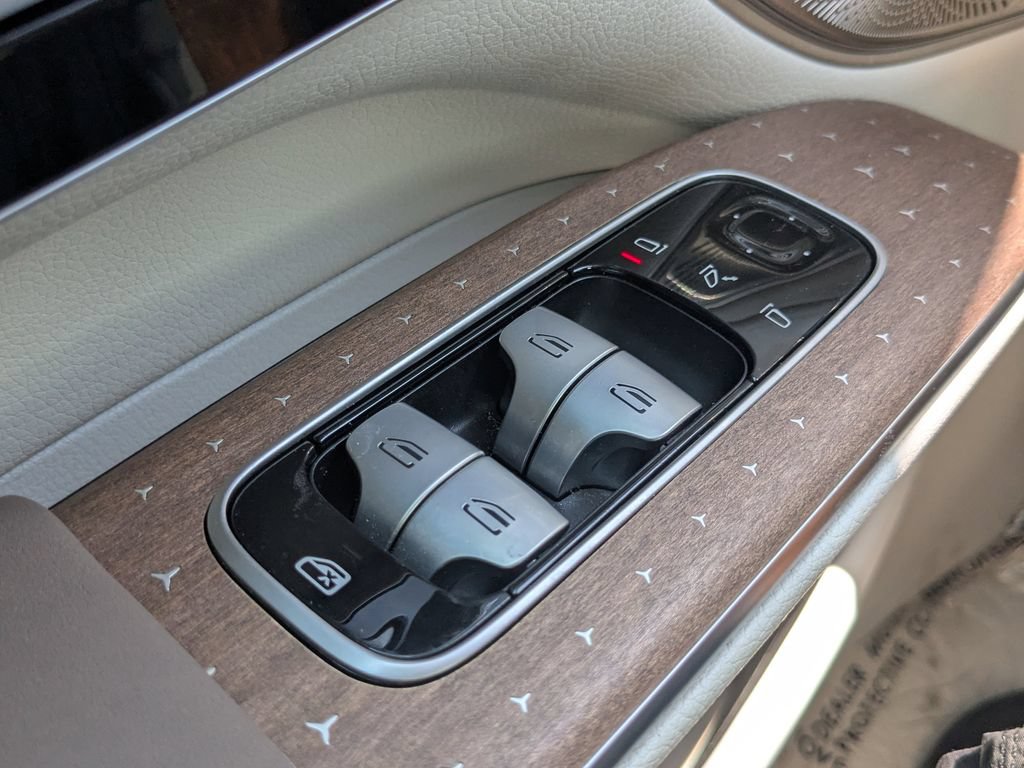 Certified 2023 Mercedes-Benz EQS 580 4MATIC SUV image 11