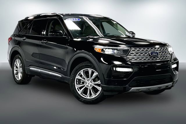 Used 2023 Ford Explorer Limited image 1
