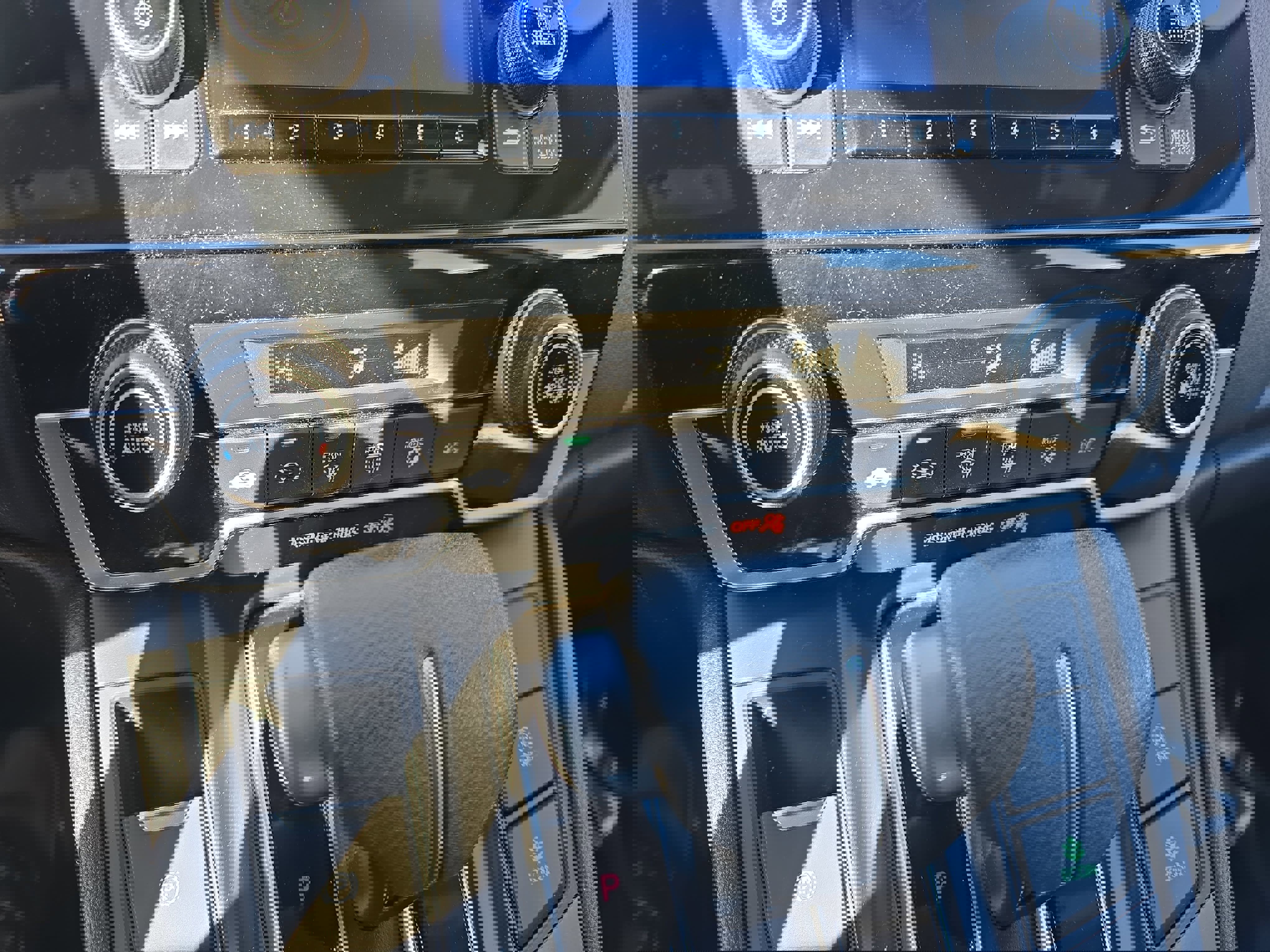 Used 2020 Honda CR-V LX image 23