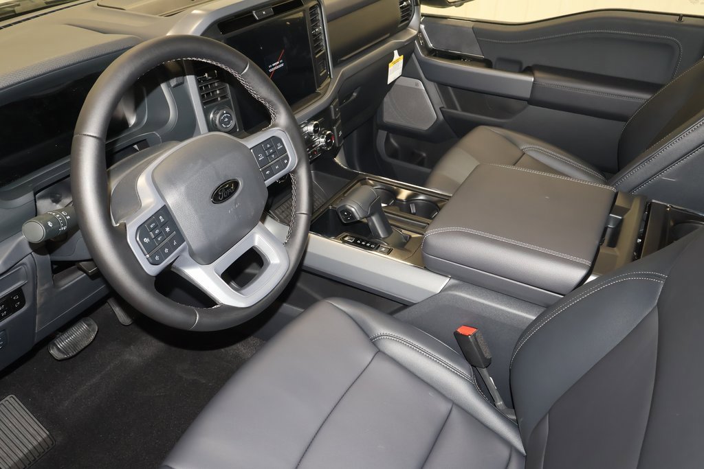 New 2025 Ford F150 XLT w/ Equipment Group 303A High image 26