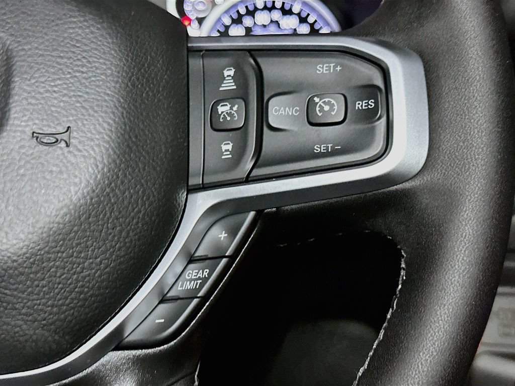 New 2026 RAM 2500 Big Horn AWD/4WD image 30