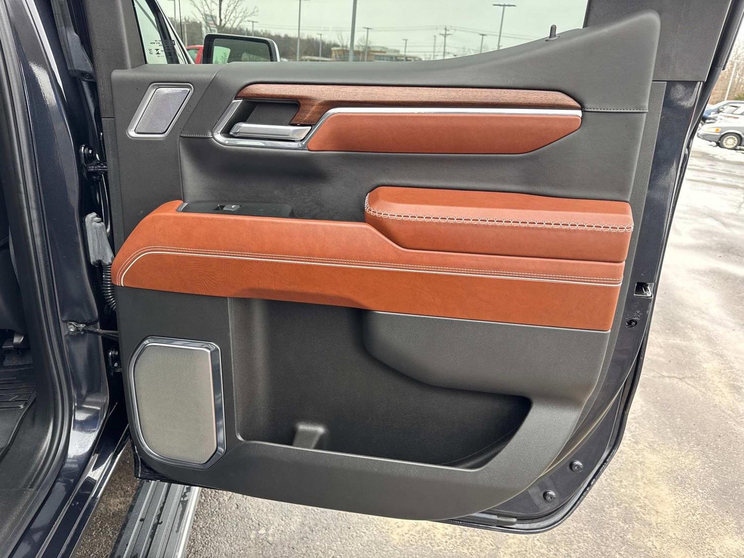 Used 2024 GMC Sierra 1500 Denali Ultimate image 23