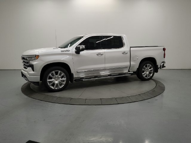 Used 2024 Chevrolet Silverado 1500 High Country w/ High Country Premium Package AWD/4WD image 49
