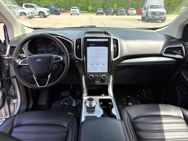 Used 2022 Ford Edge SEL AWD/4WD image 23