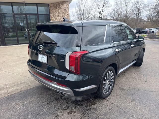 Used 2024 Hyundai Palisade Calligraphy video 3