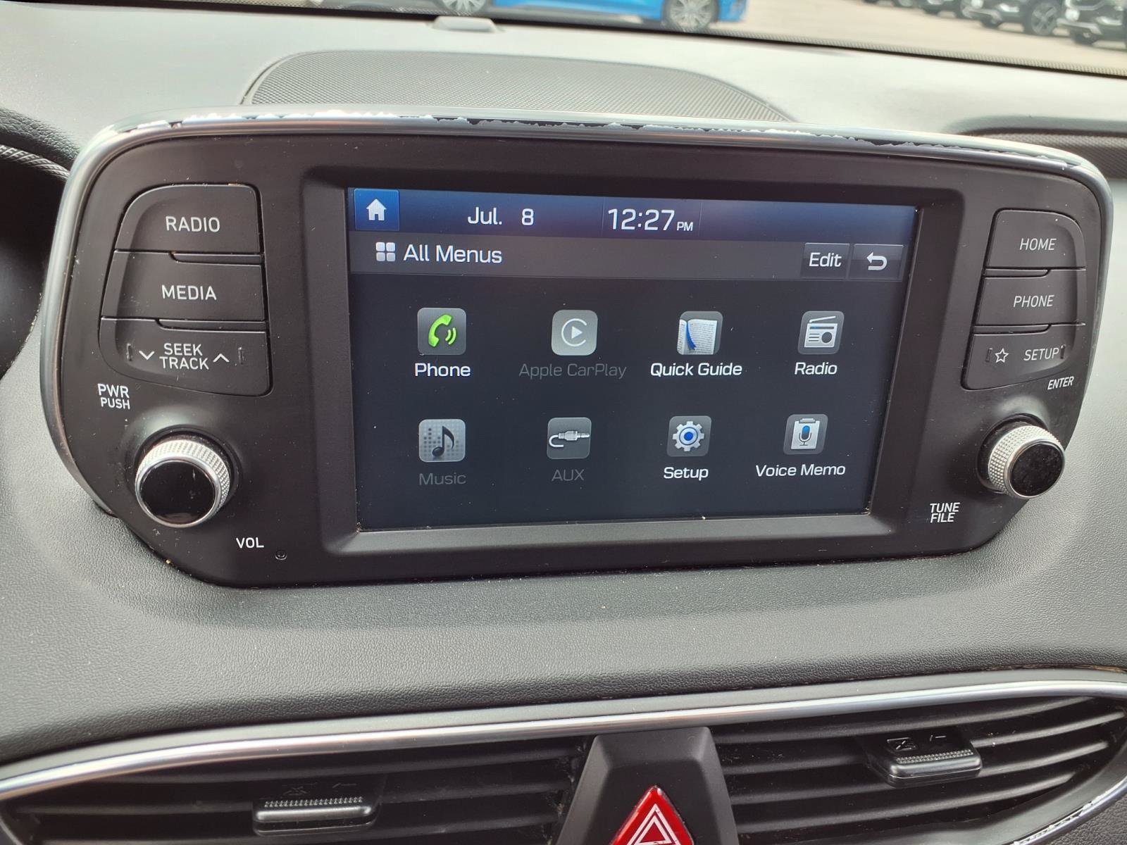 Used 2020 Hyundai Santa Fe SE w/ Cargo Package FWD image 7