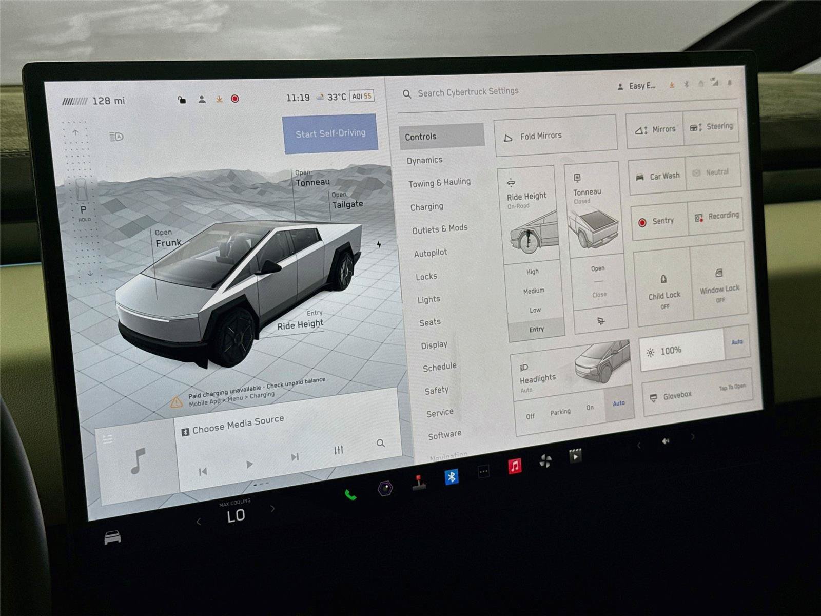 Used 2024 Tesla Cybertruck Cyberbeast AWD/4WD image 17