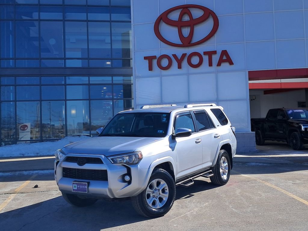Used 2015 Toyota 4Runner SR5 image 1