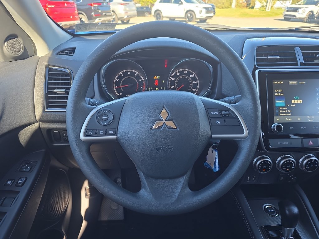 New 2027 Mitsubishi Outlander Sport ES AWD/4WD image 15