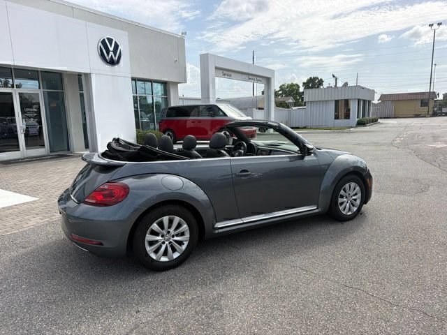 Used 2018 Volkswagen Beetle 2.0T S FWD image 5