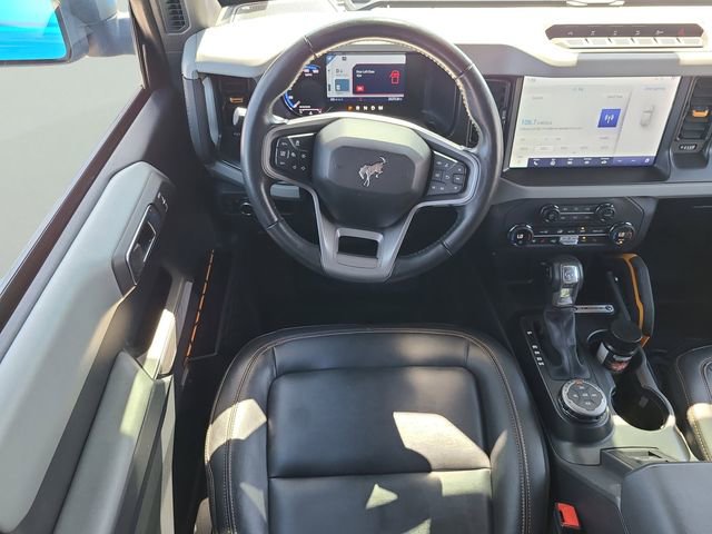 Used 2023 Ford Bronco Badlands image 16
