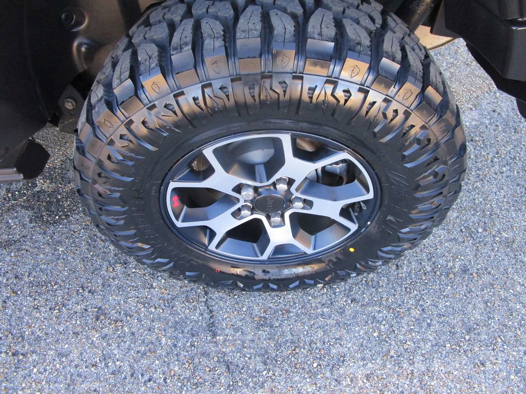 Used 2022 Jeep Wrangler Unlimited Rubicon w/ LED Lighting Group image 10