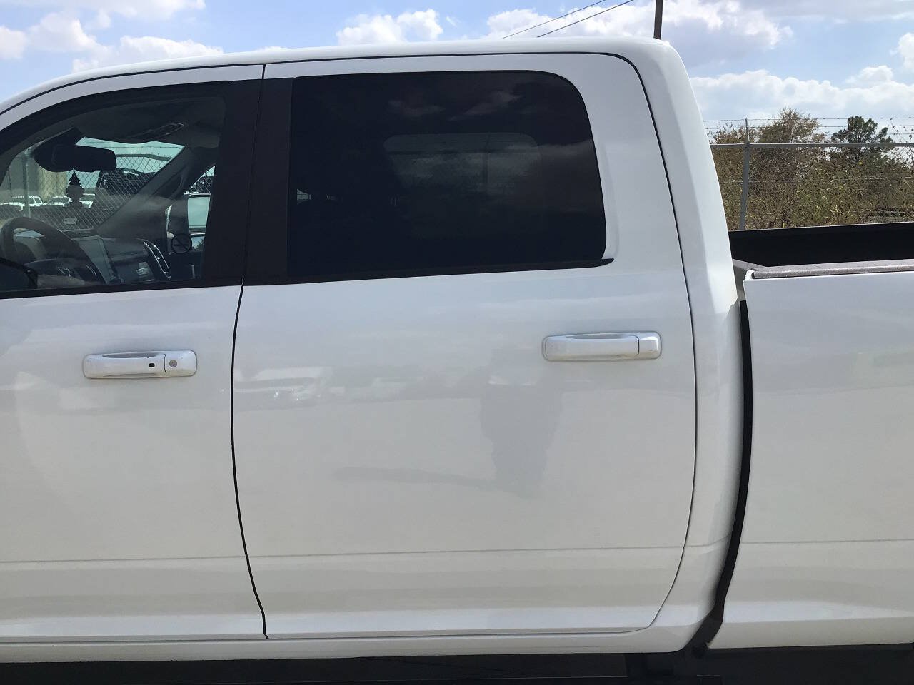 Used 2023 RAM 2500 Laramie AWD/4WD image 10