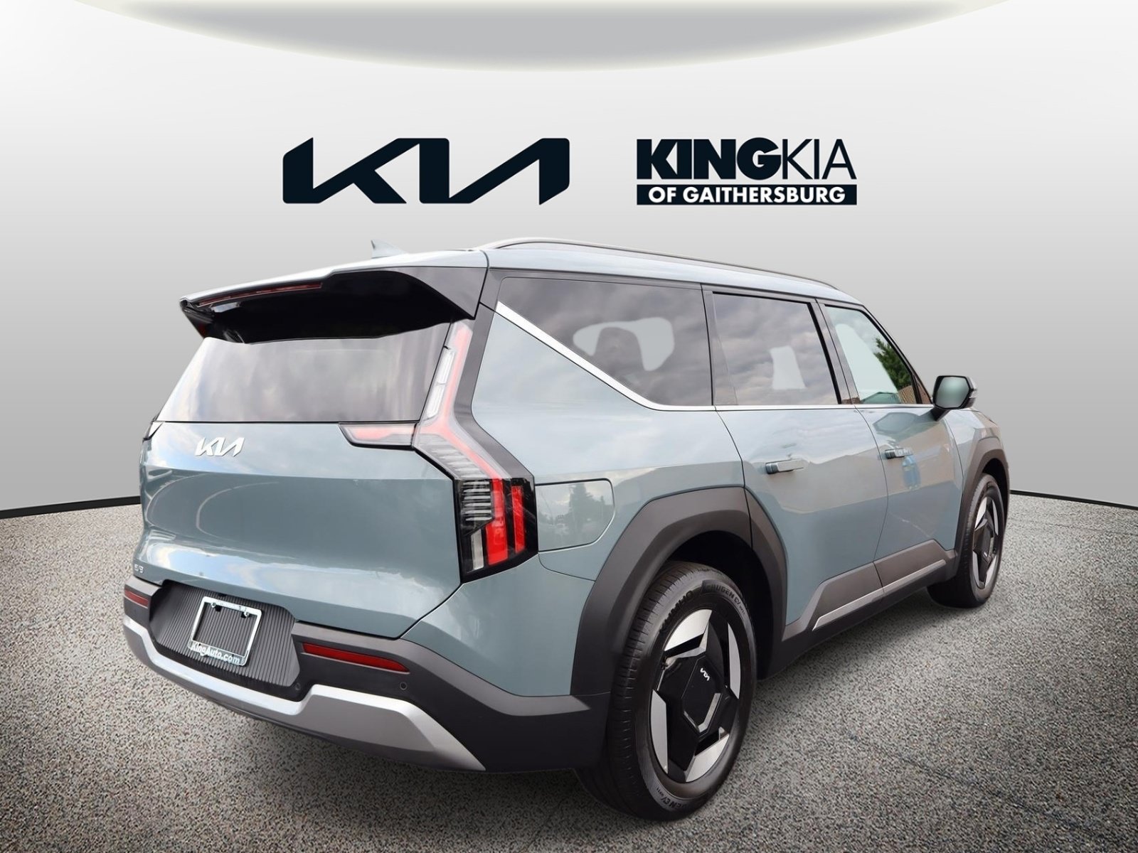 Certified 2024 Kia EV9 Wind AWD/4WD image 3