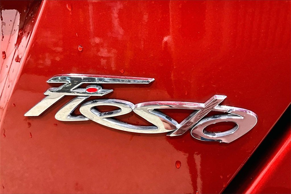 Used 2019 Ford Fiesta ST-Line w/ ST Line Cold Weather Package image 24