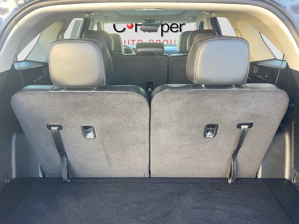 Certified 2024 Kia Sorento S w/ Panoramic Sunroof Package AWD/4WD image 16