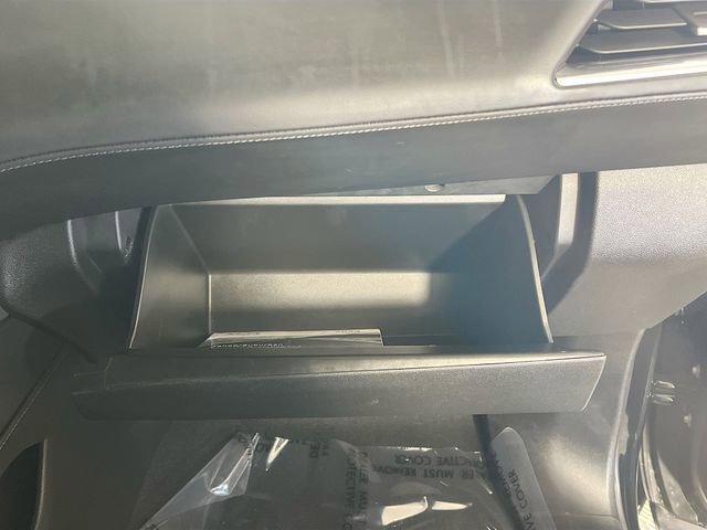 Used 2023 Chevrolet Suburban Z71 w/ Luxury Package image 30