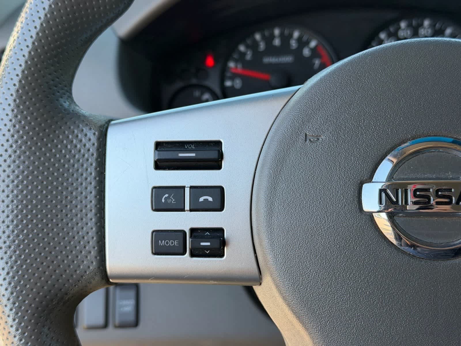 Used 2013 Nissan Frontier SV RWD image 14