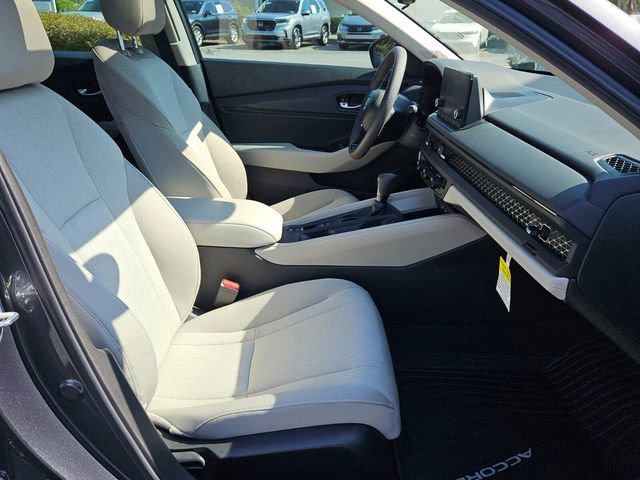 Certified 2025 Honda Accord SE image 15
