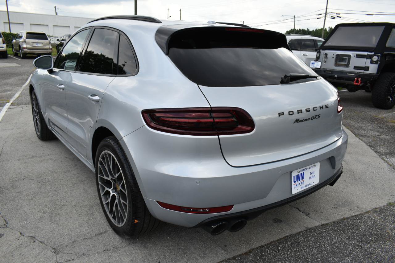 Used 2017 Porsche Macan GTS AWD/4WD image 8