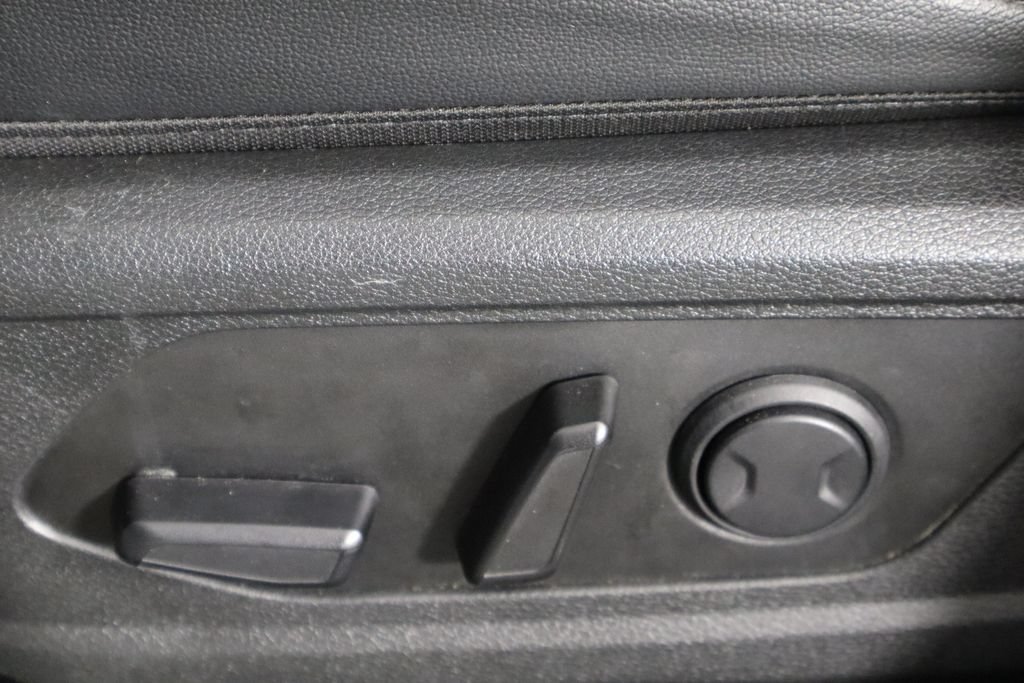 Used 2025 Kia Sportage EX FWD image 23