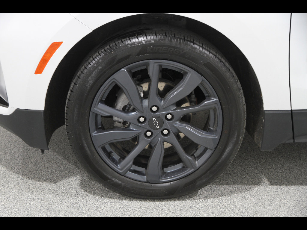 Certified 2024 Chevrolet Equinox RS FWD image 21