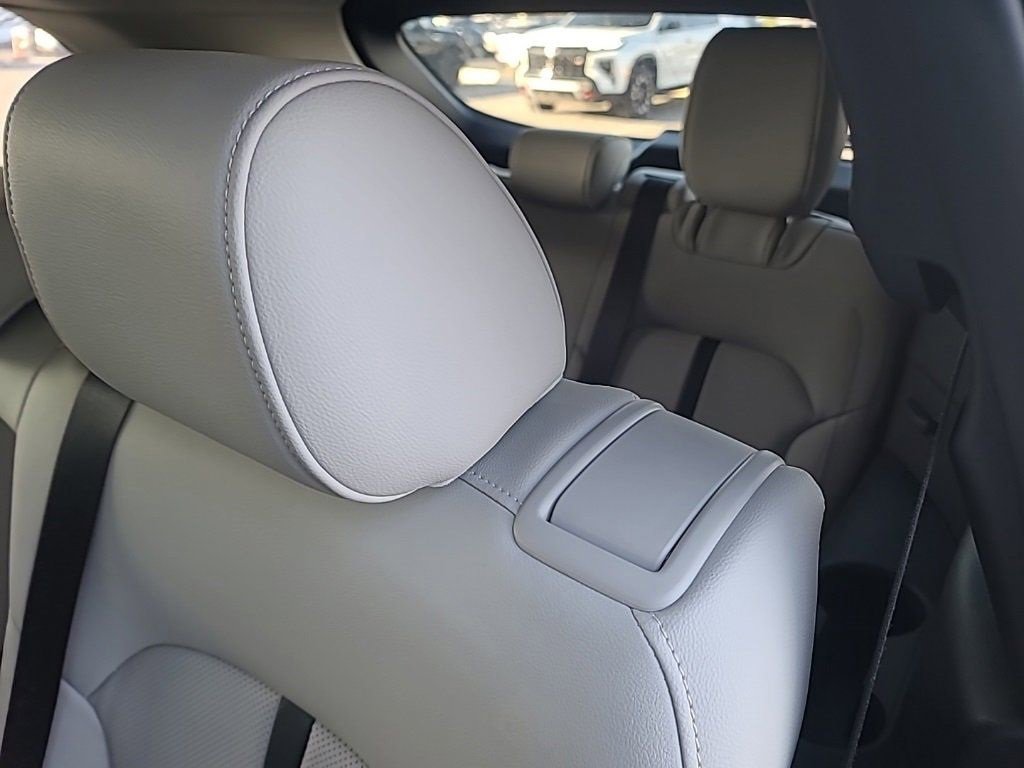 Used 2024 MAZDA CX-90 3.3 Turbo w/ Preferred Plus image 24