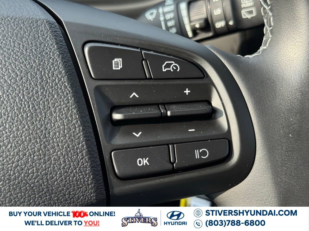Certified 2023 Hyundai Venue SEL w/ Cargo Package image 27