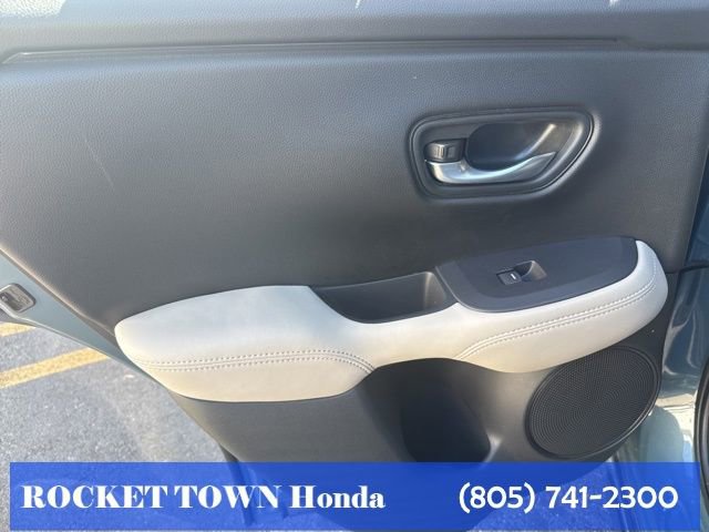 Used 2025 Honda HR-V LX image 12