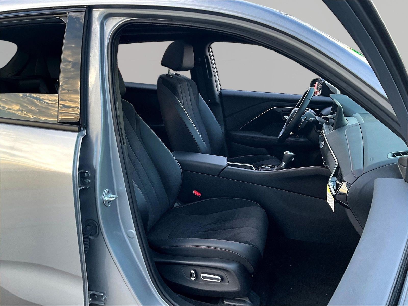 Certified 2025 Acura ADX A-Spec AWD/4WD image 28