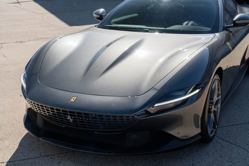 Certified 2022 Ferrari Roma RWD image 9