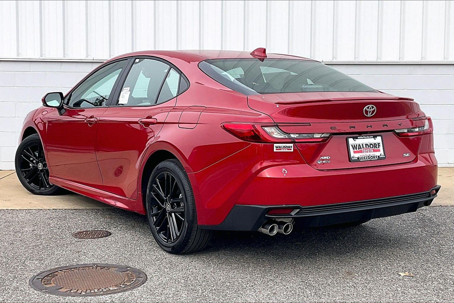 New 2026 Toyota Camry SE AWD/4WD image 3