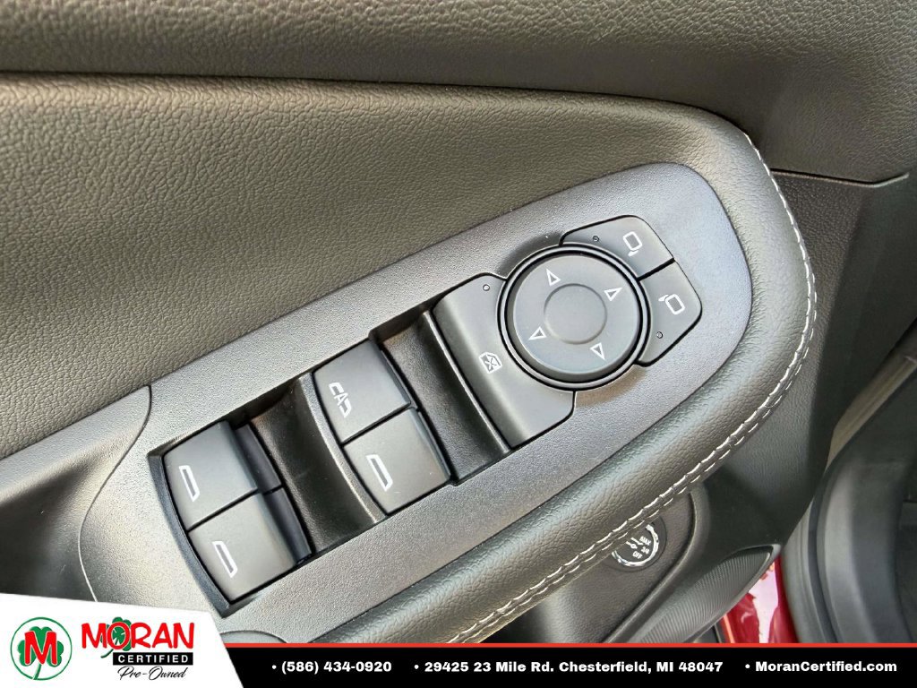 Used 2023 Buick Encore GX Essence w/ Experience Buick Package FWD image 16