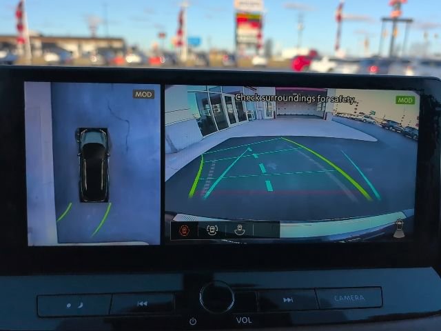 Used 2025 Nissan Rogue Platinum w/ Platinum Premium Package image 34