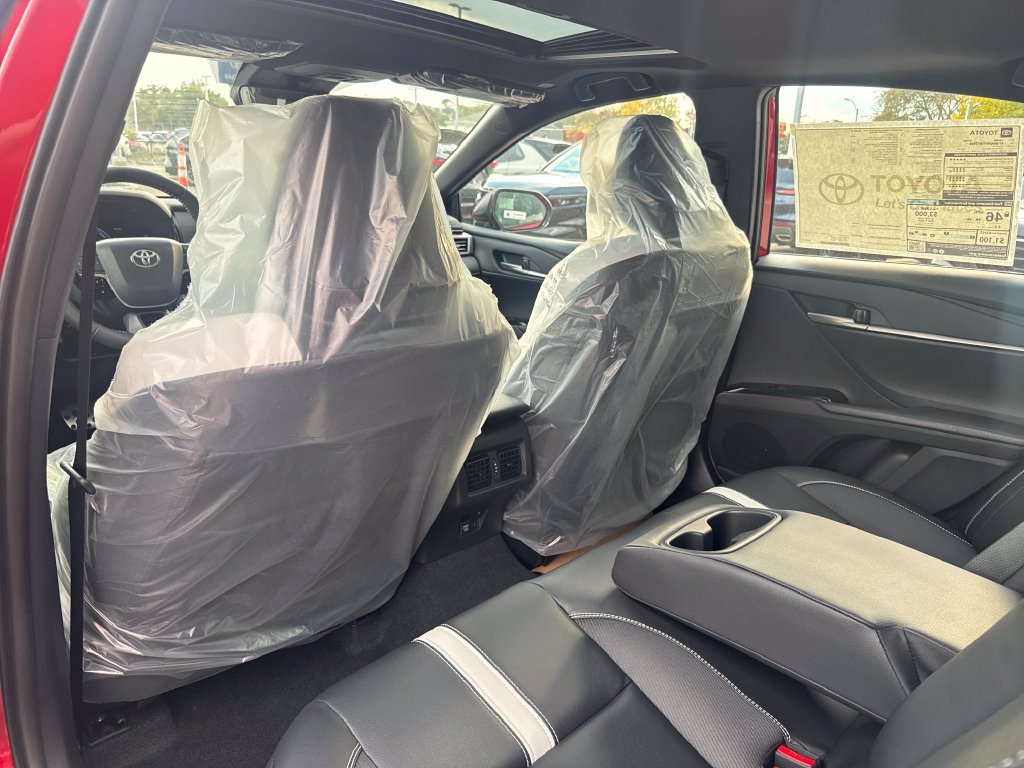 New 2026 Toyota Camry SE AWD/4WD image 35