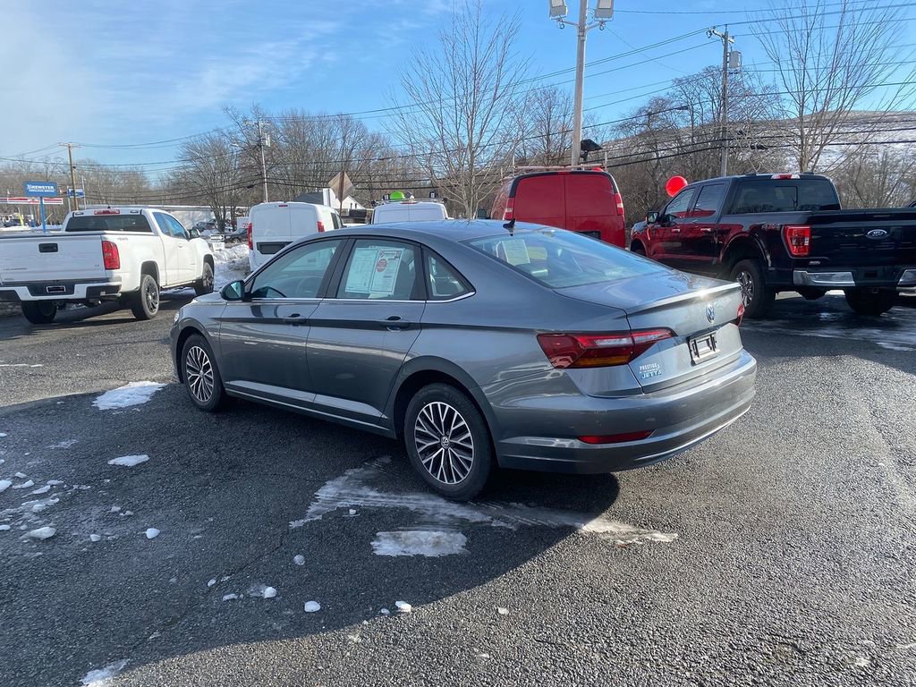 Used 2019 Volkswagen Jetta SE w/ Cold Weather Package image 8