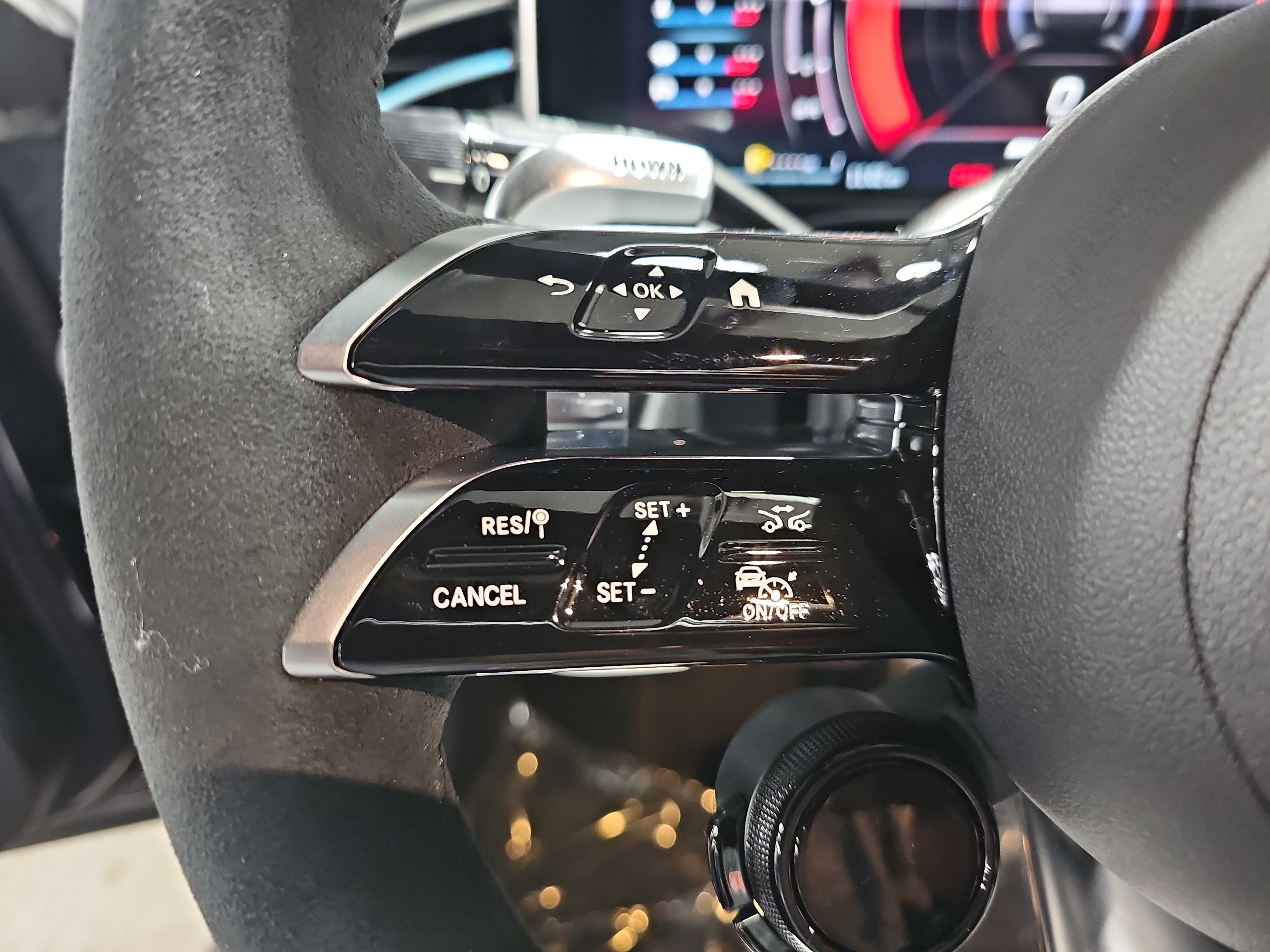 New 2026 Mercedes-Benz E 53 AMG e 4MATIC Sedan image 19