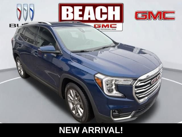 Used 2022 GMC Terrain SLT w/ Infotainment Package II image 1