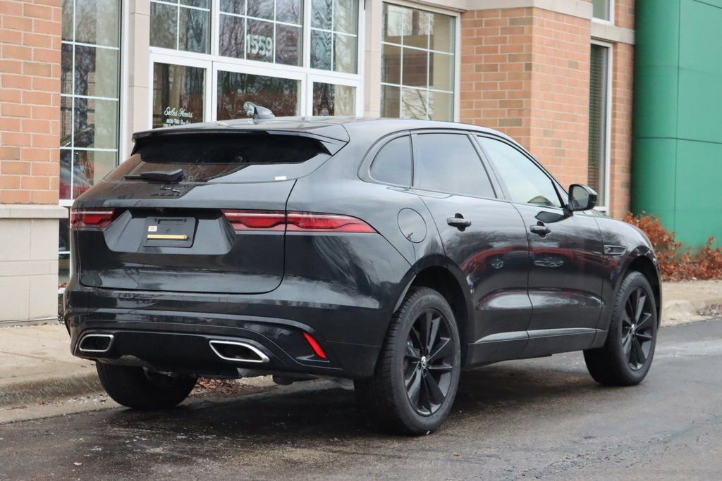 Used 2025 Jaguar F-PACE R-Dynamic S AWD/4WD image 6