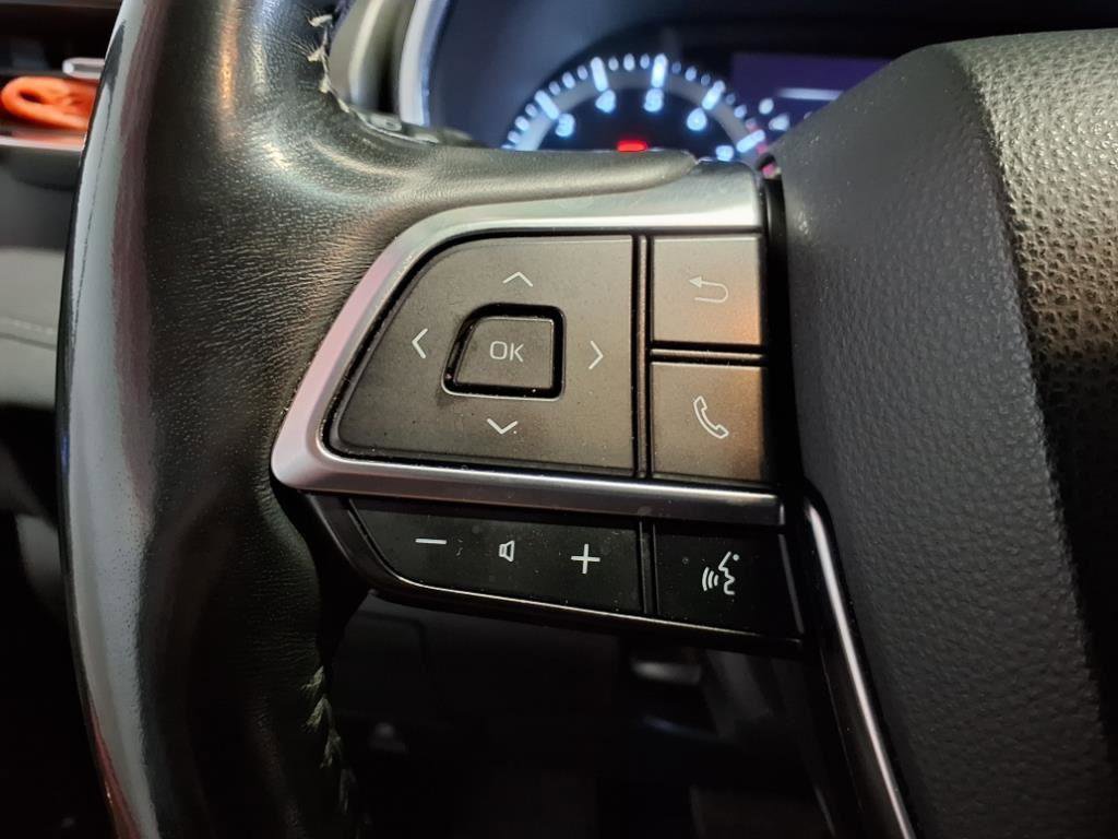 Used 2020 Toyota Highlander Limited image 31