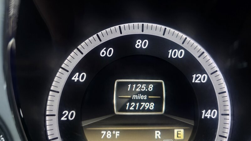Used 2012 Mercedes-Benz E 350 4MATIC Sedan image 13