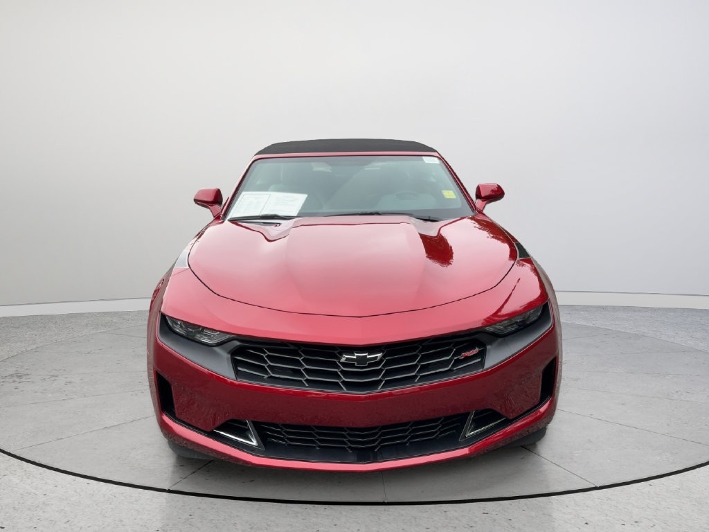 Used 2024 Chevrolet Camaro LT w/ Design Package 1 RWD image 4