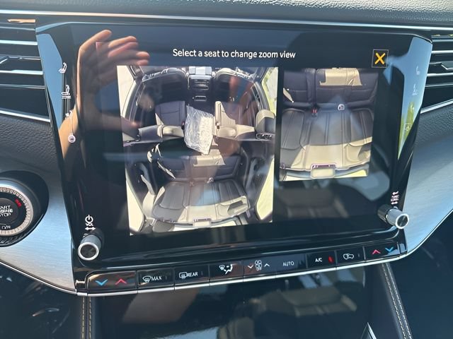 New 2026 Jeep Grand Wagoneer 4WD image 16