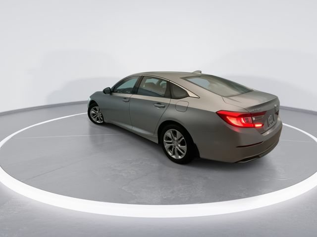 Used 2018 Honda Accord LX image 4