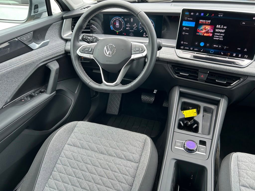 Certified 2025 Volkswagen Tiguan S FWD image 9