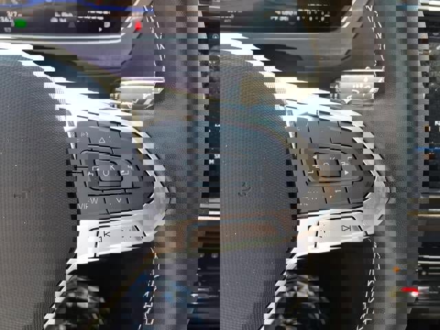 Used 2024 Volkswagen Tiguan Wolfsburg Edition FWD image 9