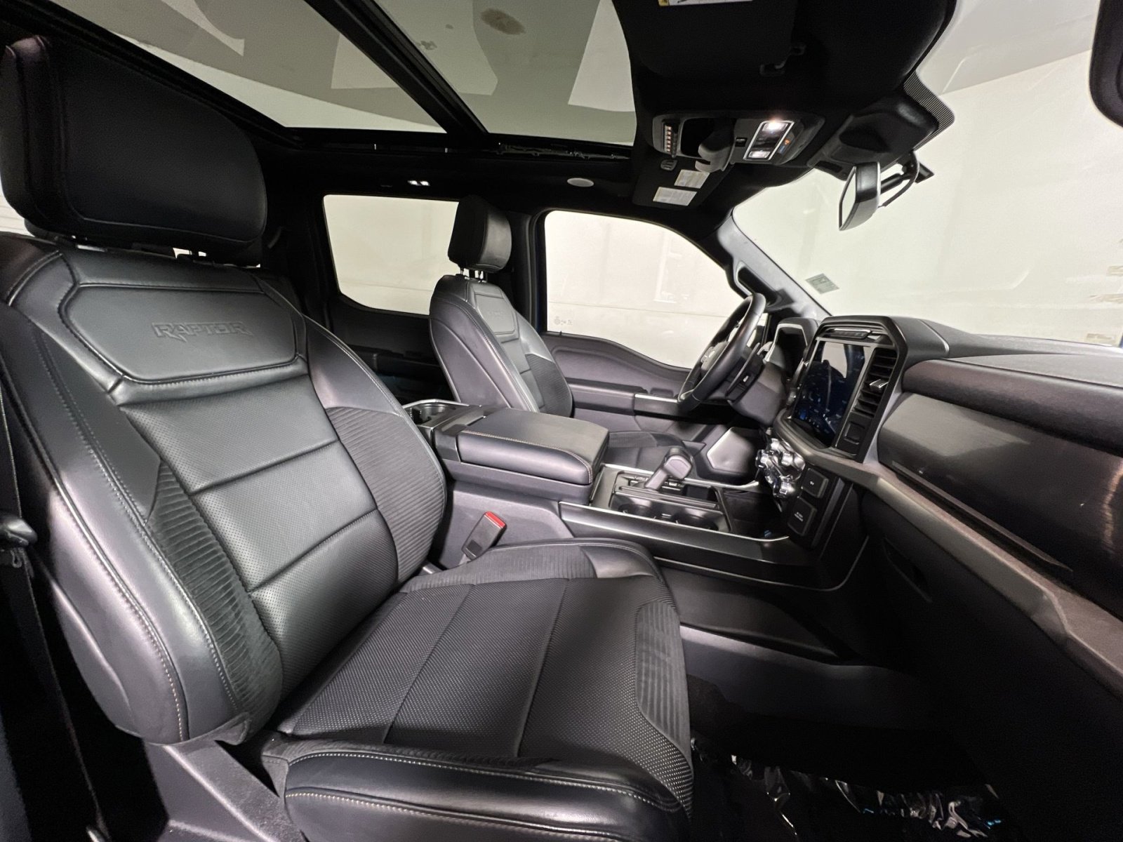 Used 2022 Ford F150 Raptor w/ Equipment Group 801A High image 26