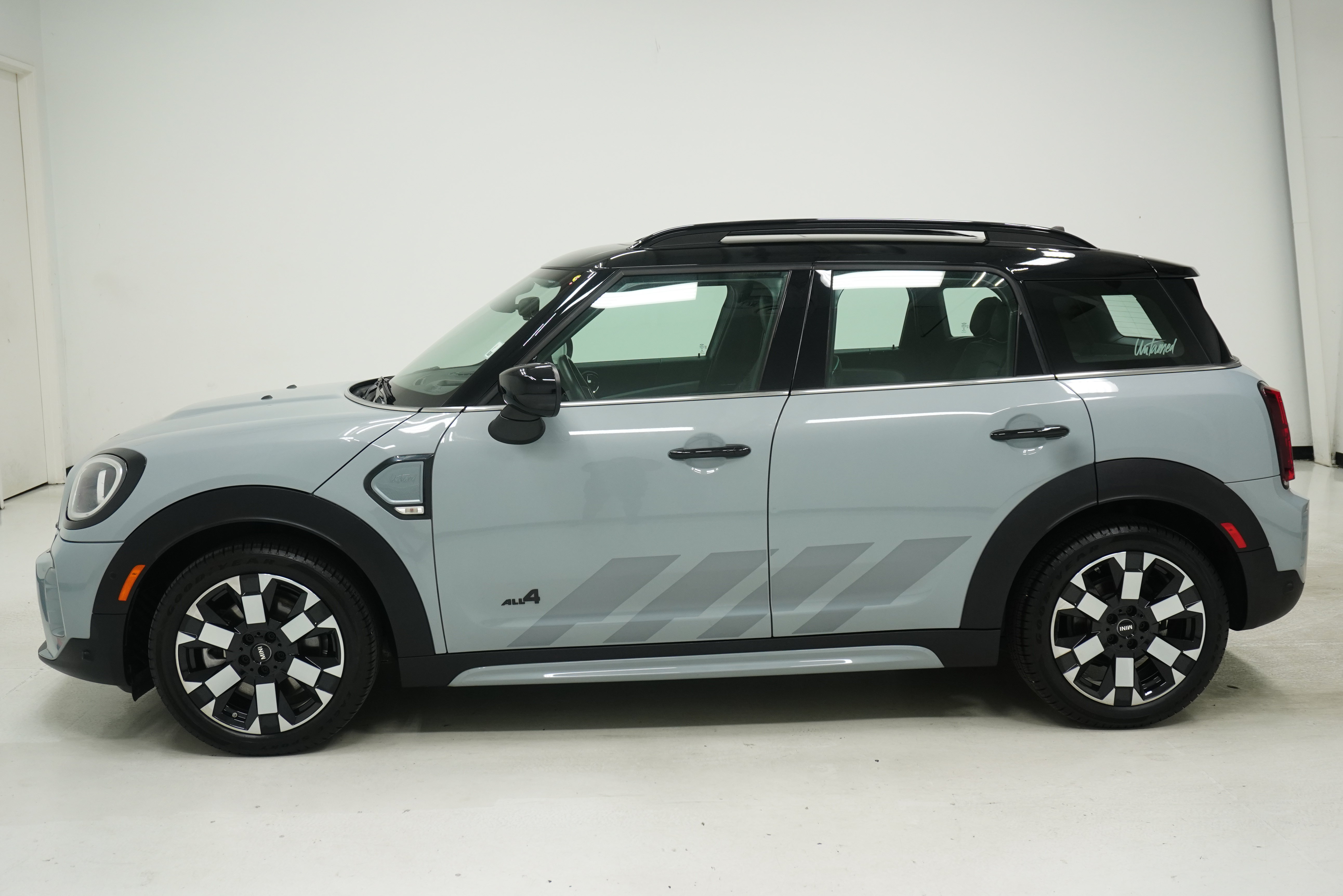 Used 2023 MINI Cooper Countryman S w/ Mini Untamed Edition AWD/4WD image 7