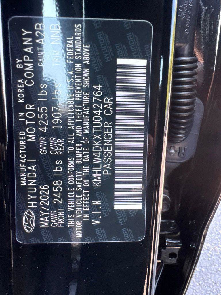 New 2026 Hyundai Elantra N FWD image 9