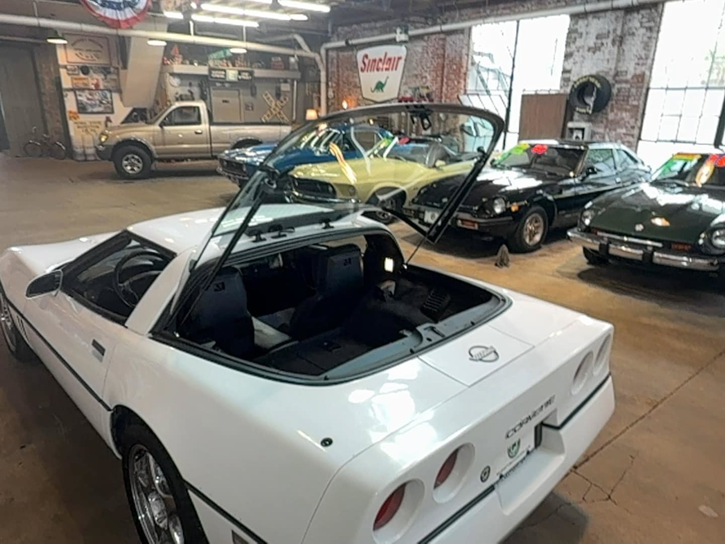 Used 1990 Chevrolet Corvette Coupe RWD image 68